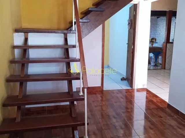 Chácara com 1600m² 6 quartos e 3 banheiros, à venda, no bairro Campinas em Pindamonhangaba