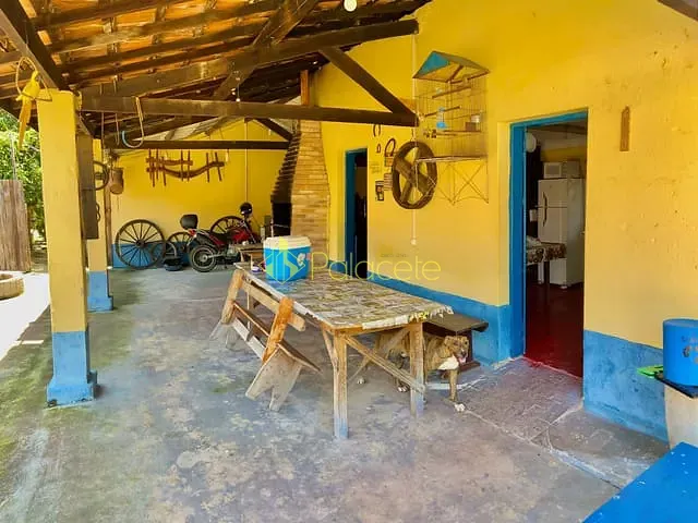 Chácara com 1582m² 3 quartos e 3 banheiros, à venda, no bairro Mandú em Pindamonhangaba