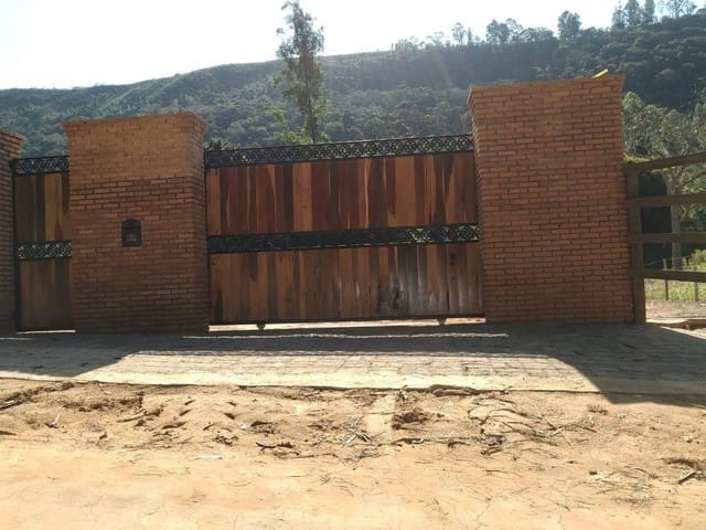 Chácara com 20000m², à venda, no bairro Bairro do Macuco em Taubaté
