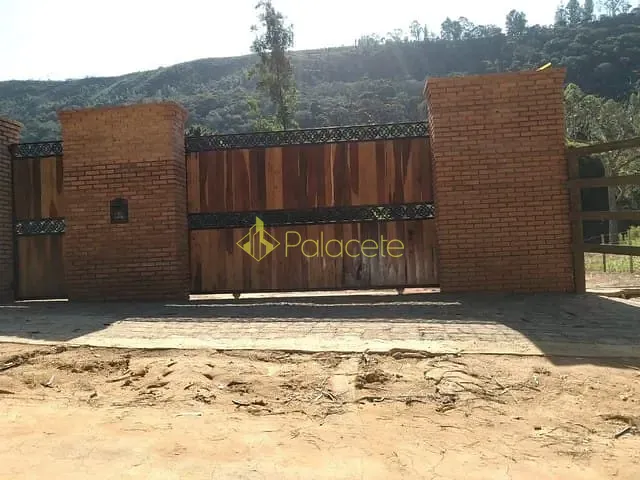 Chácara com 20000m², à venda, no bairro Bairro do Macuco em Taubaté