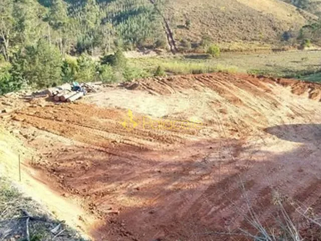 Chácara com 20000m², à venda, no bairro Bairro do Macuco em Taubaté