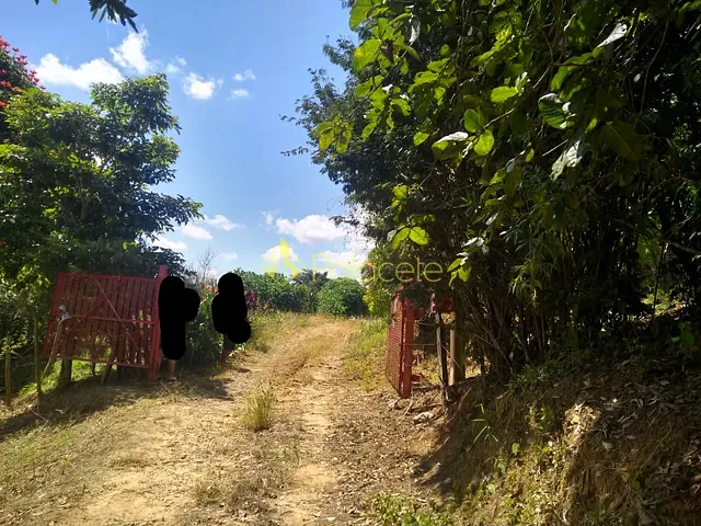 Chácara com 300000m² 2 quartos e 1 banheiro, à venda, no bairro Água Preta em Pindamonhangaba