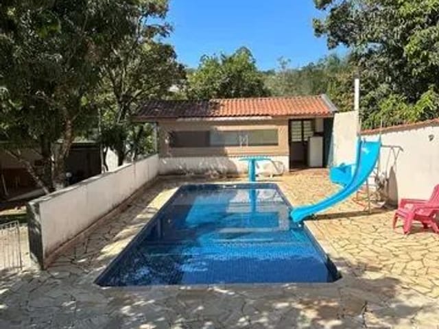 Chácara com 3638m² 3 quartos e 2 banheiros, à venda, no bairro Tijuco Preto em Caçapava
