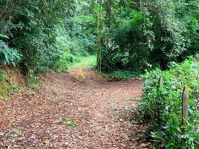 Chácara com 994000m², à venda, no bairro Barreiro em Aparecida