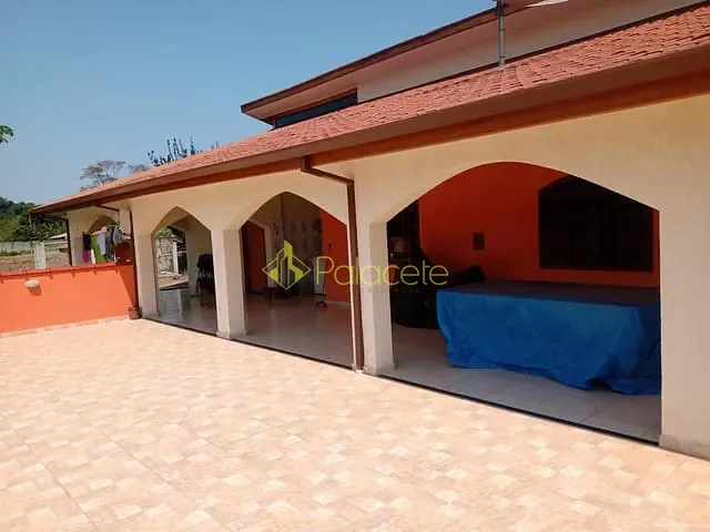 Chácara com 15000m² 6 quartos e 5 banheiros, à venda, no bairro Barreiro em Taubaté