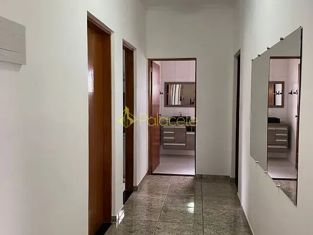 Chácara com 1000m² 3 quartos e 2 banheiros, à venda, no bairro Mandú em Pindamonhangaba