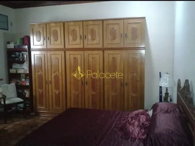 Chácara com 2300m² 3 quartos e 1 banheiro, à venda, no bairro Jardim Carlota em Pindamonhangaba