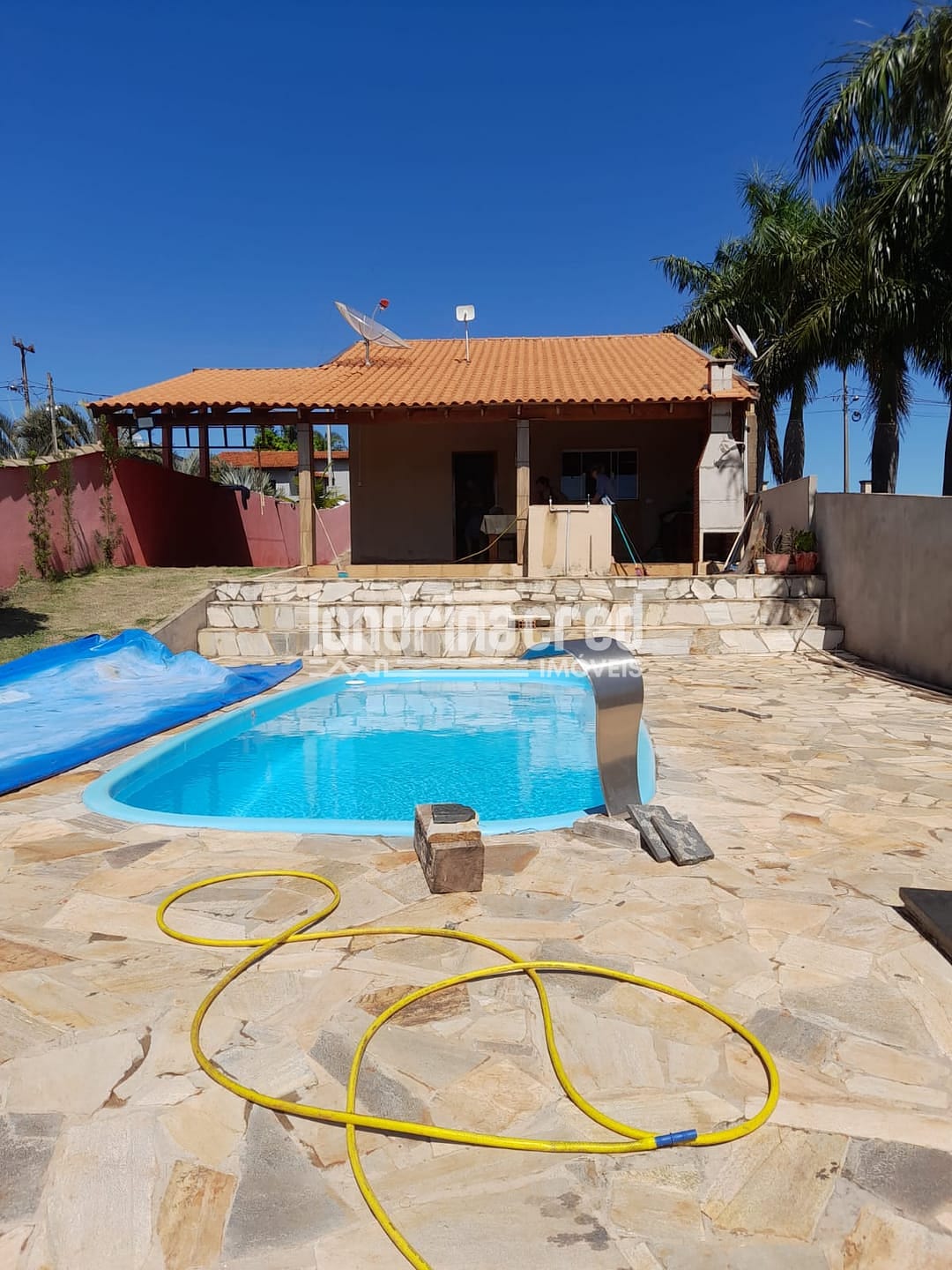 Sítio, 2 quartos, 1000 m² - Foto 1