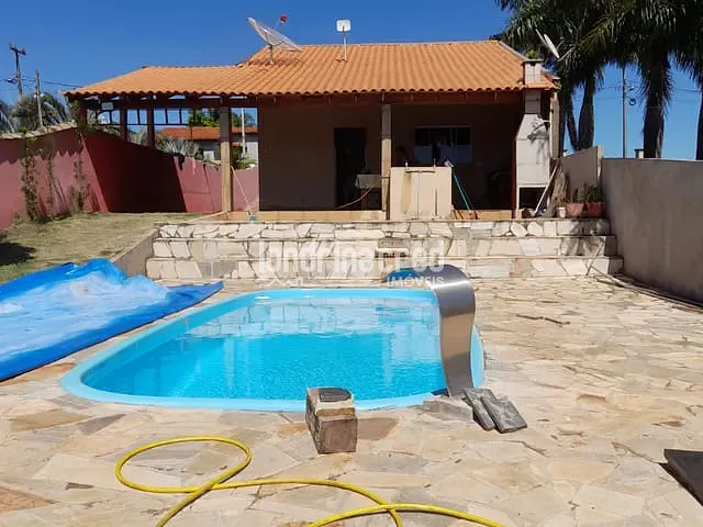 Chácara com 1000m² 2 quartos e 1 banheiro, à venda, no bairro Centro em Alvorada Do Sul