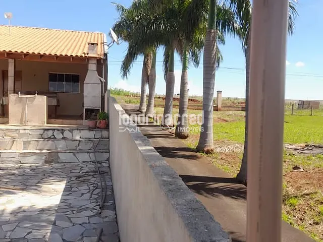 Chácara com 1000m² 2 quartos e 1 banheiro, à venda, no bairro Centro em Alvorada Do Sul