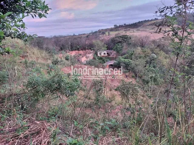 Chácara com 10000m² 3 quartos e 1 banheiro, à venda, no bairro Fazenda Itaúna em Londrina