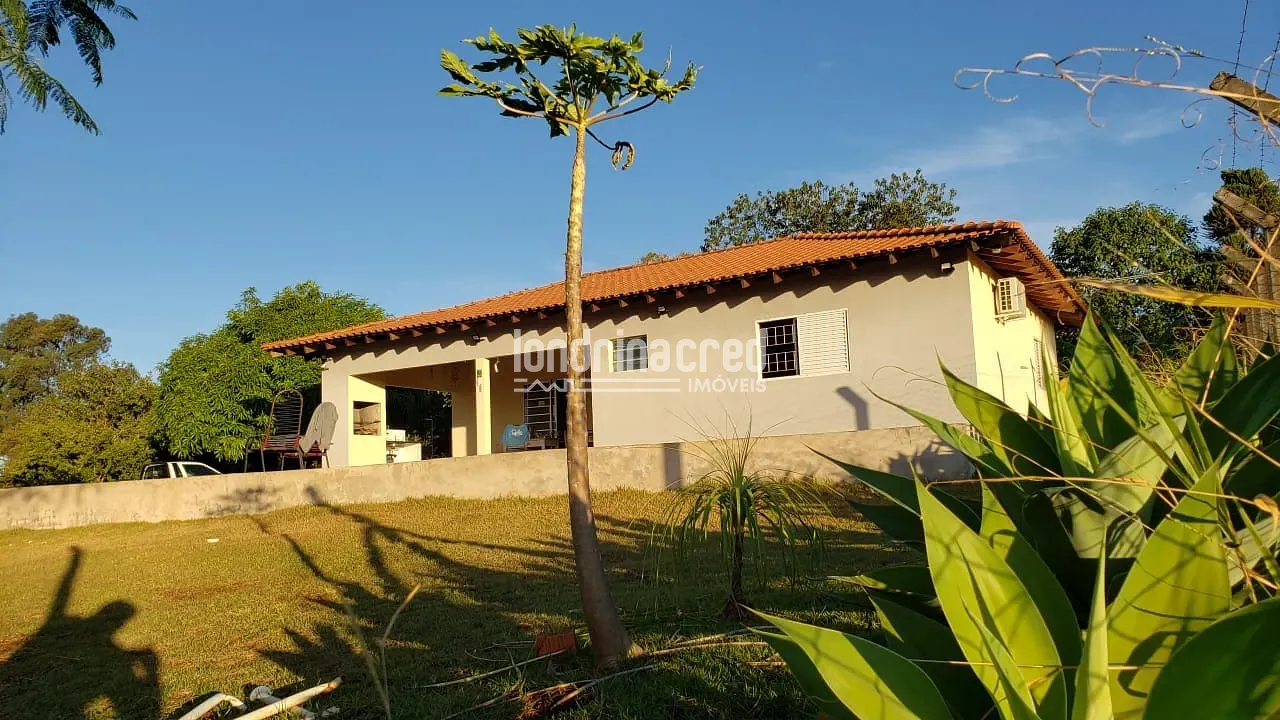 Sítio, 1 quarto, 2500 m² - Foto 8