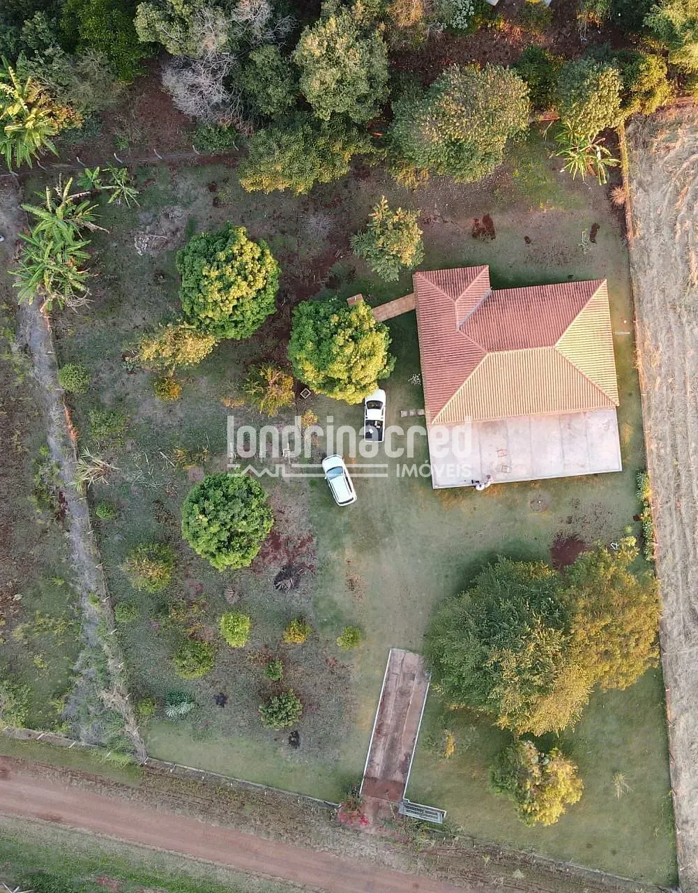 Sítio, 1 quarto, 2500 m² - Foto 1