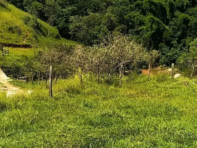 Chácara com 55189m², à venda, no bairro Registro em Taubaté