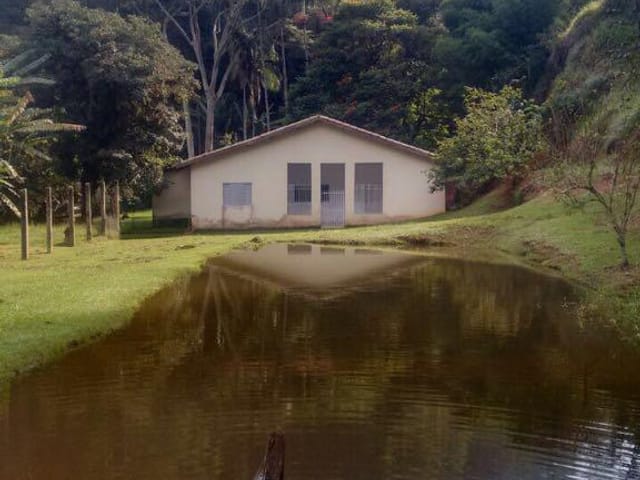 Chácara com 1089000m² 3 quartos e 2 banheiros, à venda, no bairro Centro em Roseira