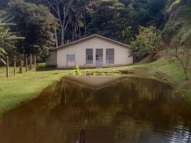Chácara com 1089000m² 3 quartos e 2 banheiros, à venda, no bairro Centro em Roseira