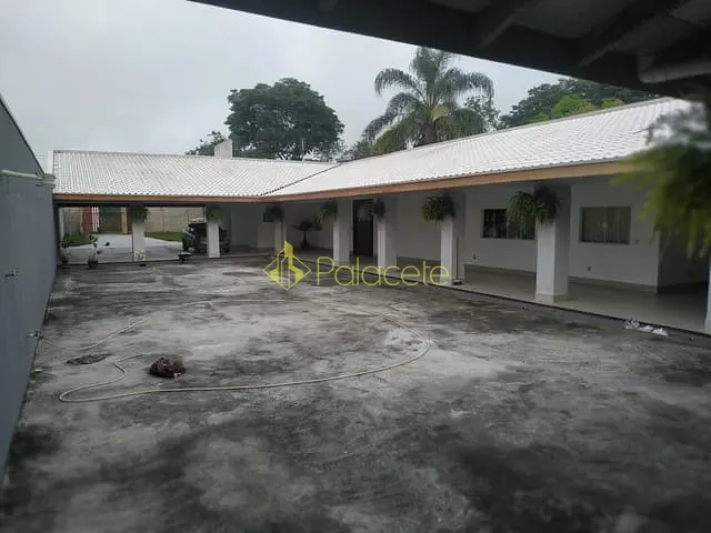 Chácara com 1409m² 3 quartos e 5 banheiros, à venda, no bairro Pedro Leme em Roseira