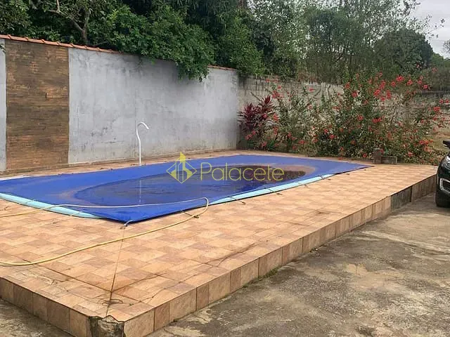 Chácara com 700m² 2 quartos e 2 banheiros, à venda, no bairro Goiabal em Pindamonhangaba