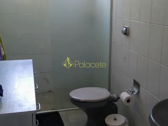 Chácara com 1700m² 2 quartos e 4 banheiros, à venda, no bairro Zona Rural em Pindamonhangaba