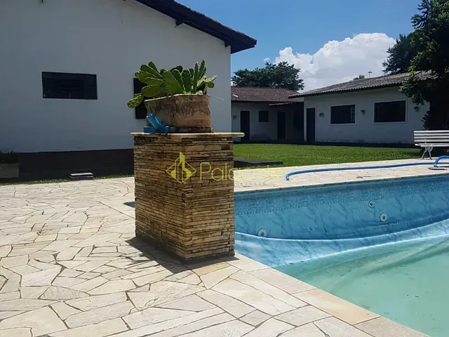 Chácara com 1700m² 2 quartos e 4 banheiros, à venda, no bairro Zona Rural em Pindamonhangaba