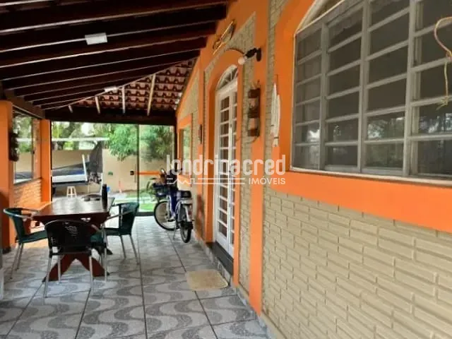 Chácara com 1000m² 2 quartos e 2 banheiros, à venda, no bairro Rural em Alvorada do Sul