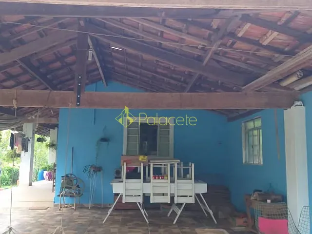 Chácara com 6000m² 2 quartos e 2 banheiros, à venda, no bairro Borba em Pindamonhangaba