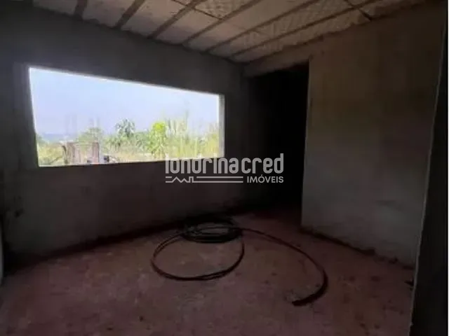Chácara com 5000m² 6 quartos e 6 banheiros, à venda, no bairro Rural em Londrina