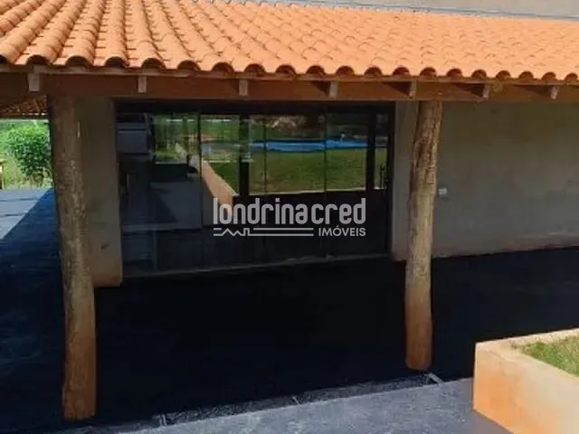 Chácara com 1050m² 2 quartos e 2 banheiros, à venda, no bairro ESTÂNCIA FAVORETTO em Sertanópolis