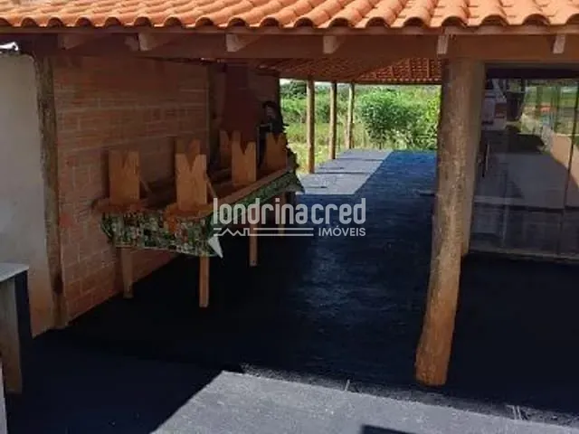Chácara com 1050m² 2 quartos e 2 banheiros, à venda, no bairro ESTÂNCIA FAVORETTO em Sertanópolis