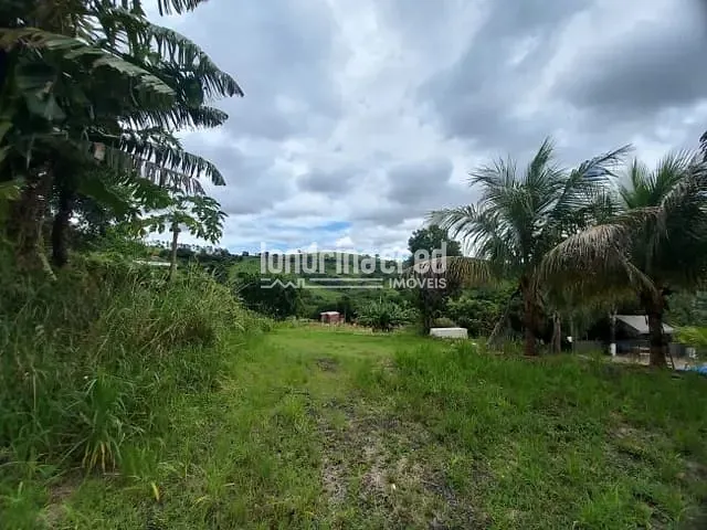 Chácara com 1000m², à venda, no bairro Área Rural de Londrina em Londrina