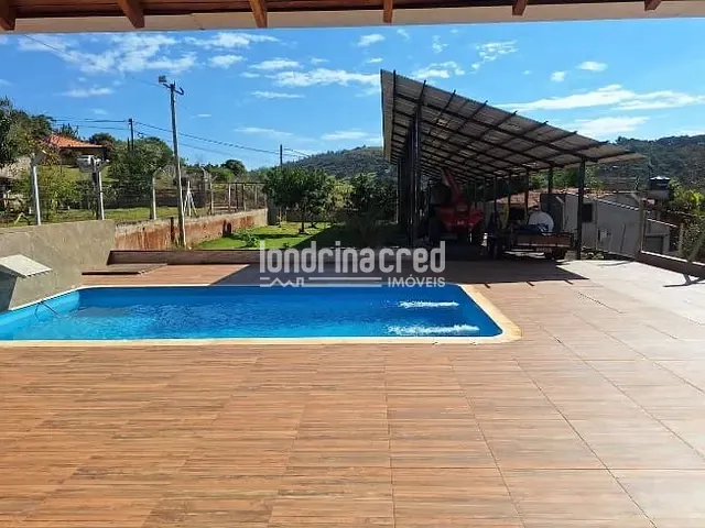 Chácara com 1000m² 2 quartos e 2 banheiros, à venda, no bairro Usina Três Bocas em Londrina
