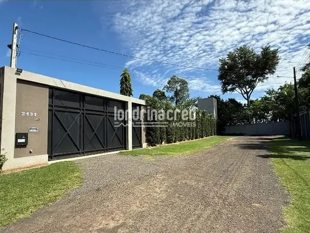 Chácara com 3000m² 4 quartos e 5 banheiros, à venda, no bairro Chácara Santa Maria em Cambé