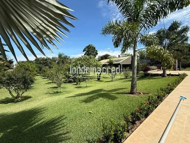 Chácara com 3000m² 4 quartos e 5 banheiros, à venda, no bairro Chácara Santa Maria em Cambé