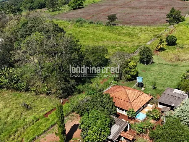 Chácara com 26000m² 2 quartos e 2 banheiros, à venda, no bairro Patrimônio Regina em Londrina