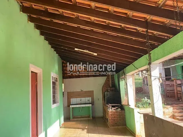 Chácara com 26000m² 2 quartos e 2 banheiros, à venda, no bairro Patrimônio Regina em Londrina