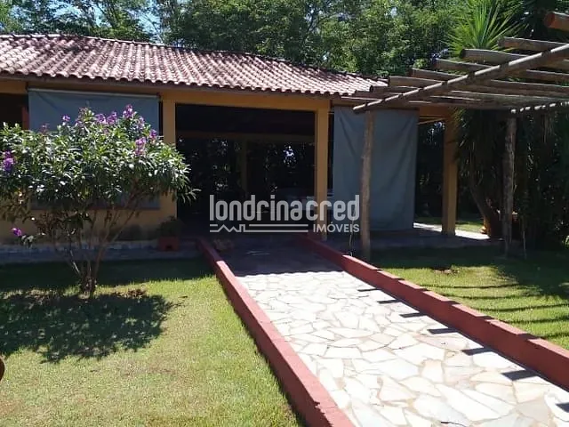 Chácara com 2480m² 4 quartos e 2 banheiros, à venda, no bairro FAZENDA NATA em Londrina