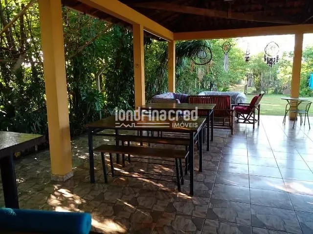 Chácara com 2480m² 4 quartos e 2 banheiros, à venda, no bairro FAZENDA NATA em Londrina