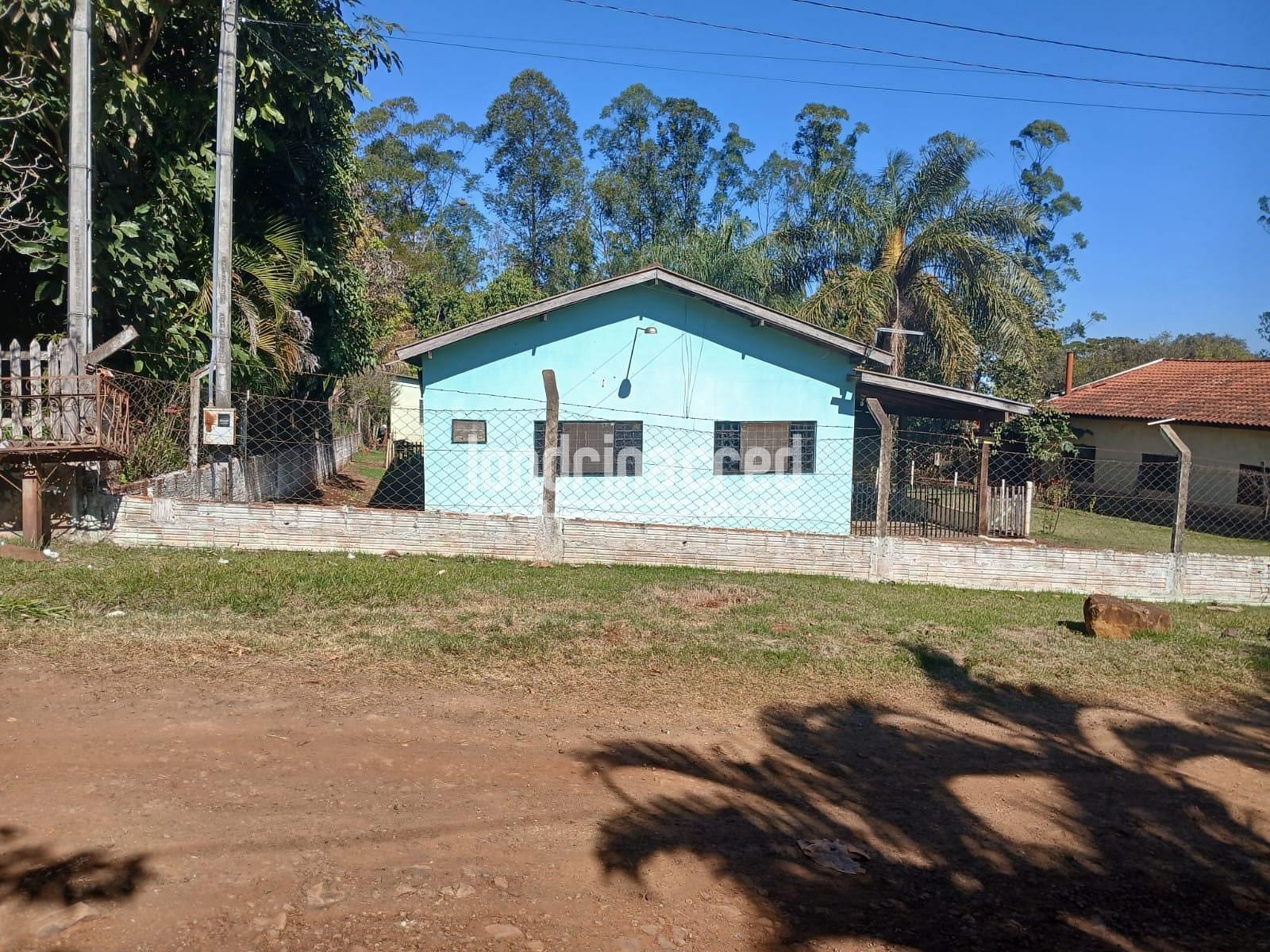 Sítio, 3 quartos, 1600 m² - Foto 1