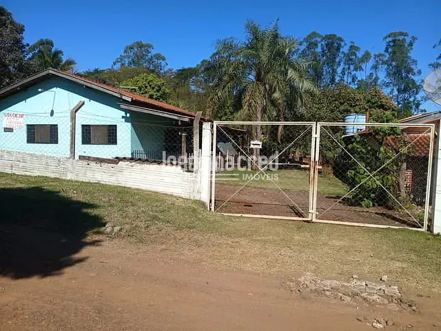 Chácara com 1600m² 3 quartos e 2 banheiros, à venda, no bairro ARÉA RURAL em Jataizinho