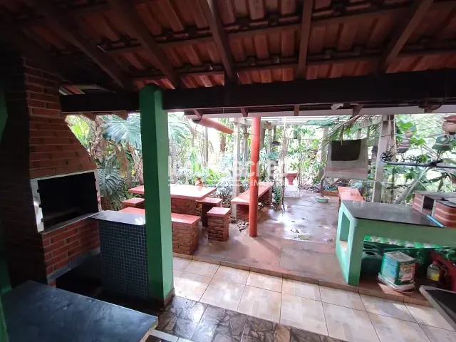 Chácara com 1520m² 2 quartos e 2 banheiros, à venda, no bairro Chácara 00011 em Ibiporã