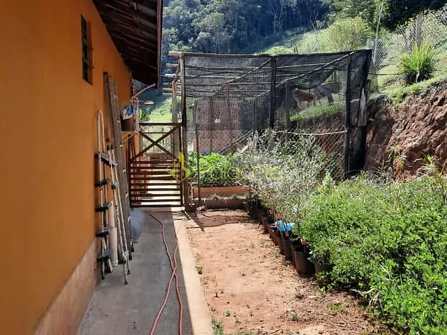 Chácara com 12000m² 2 quartos e 2 banheiros, à venda, no bairro 01 em Redenção da Serra