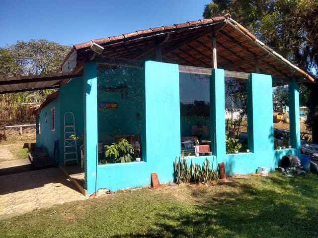 Chácara com 14000m² 3 quartos e 2 banheiros, à venda, no bairro Bosque dos Ipês em Guaratinguetá