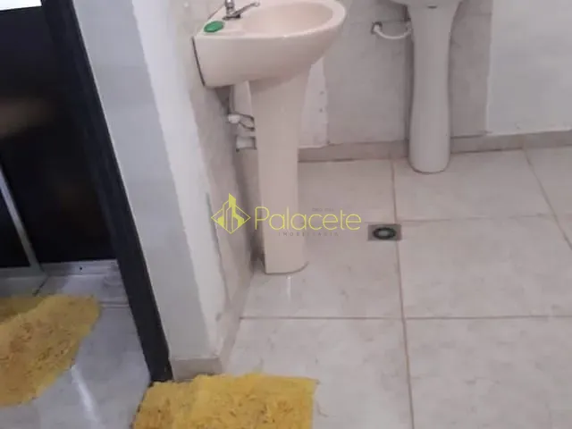 Chácara com 4400m² 8 quartos e 8 banheiros, à venda, no bairro Goiabal em Pindamonhangaba
