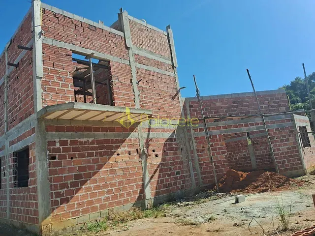 Chácara com 1000m² 3 quartos e 2 banheiros, à venda, no bairro Bom Sucesso em Pindamonhangaba