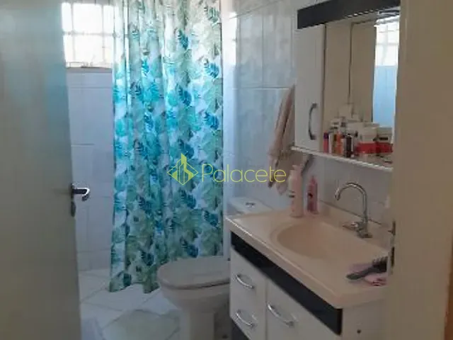 Chácara com 2400m² 3 quartos e 2 banheiros, à venda, no bairro Chácaras Reunidas em Pindamonhangaba