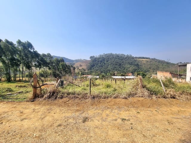 Chácara à venda, no bairro Área Rural de Pindamonhangaba em Pindamonhangaba
