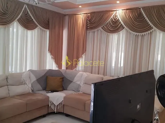 Chácara com 550m² 5 quartos e 5 banheiros, à venda, no bairro Centro em Roseira