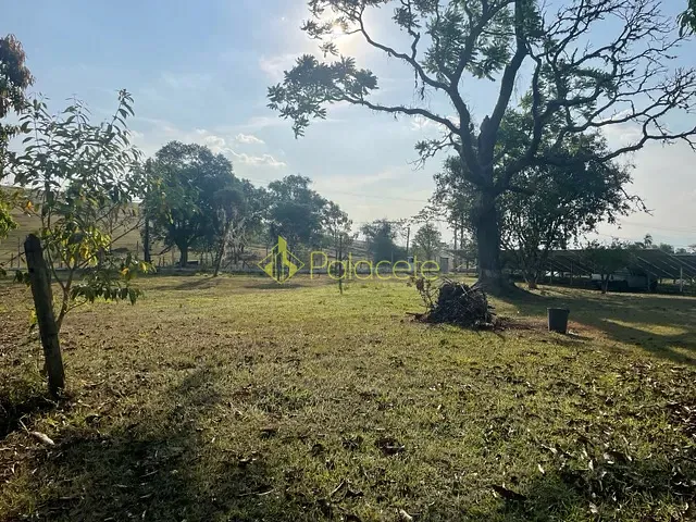 Chácara com 1000m², à venda, no bairro Borba em Pindamonhangaba