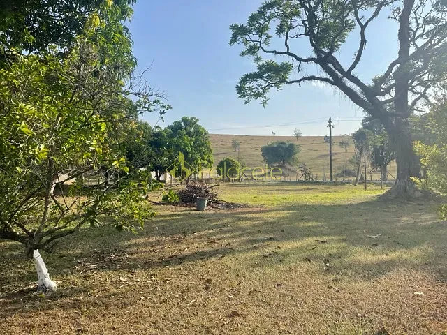 Chácara com 1000m², à venda, no bairro Borba em Pindamonhangaba