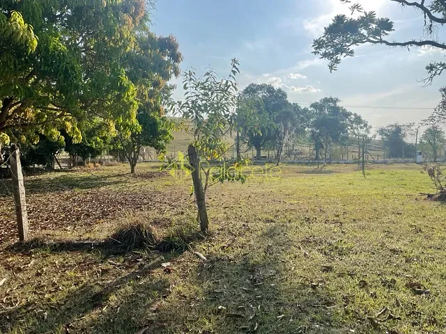 Chácara com 1000m², à venda, no bairro Borba em Pindamonhangaba